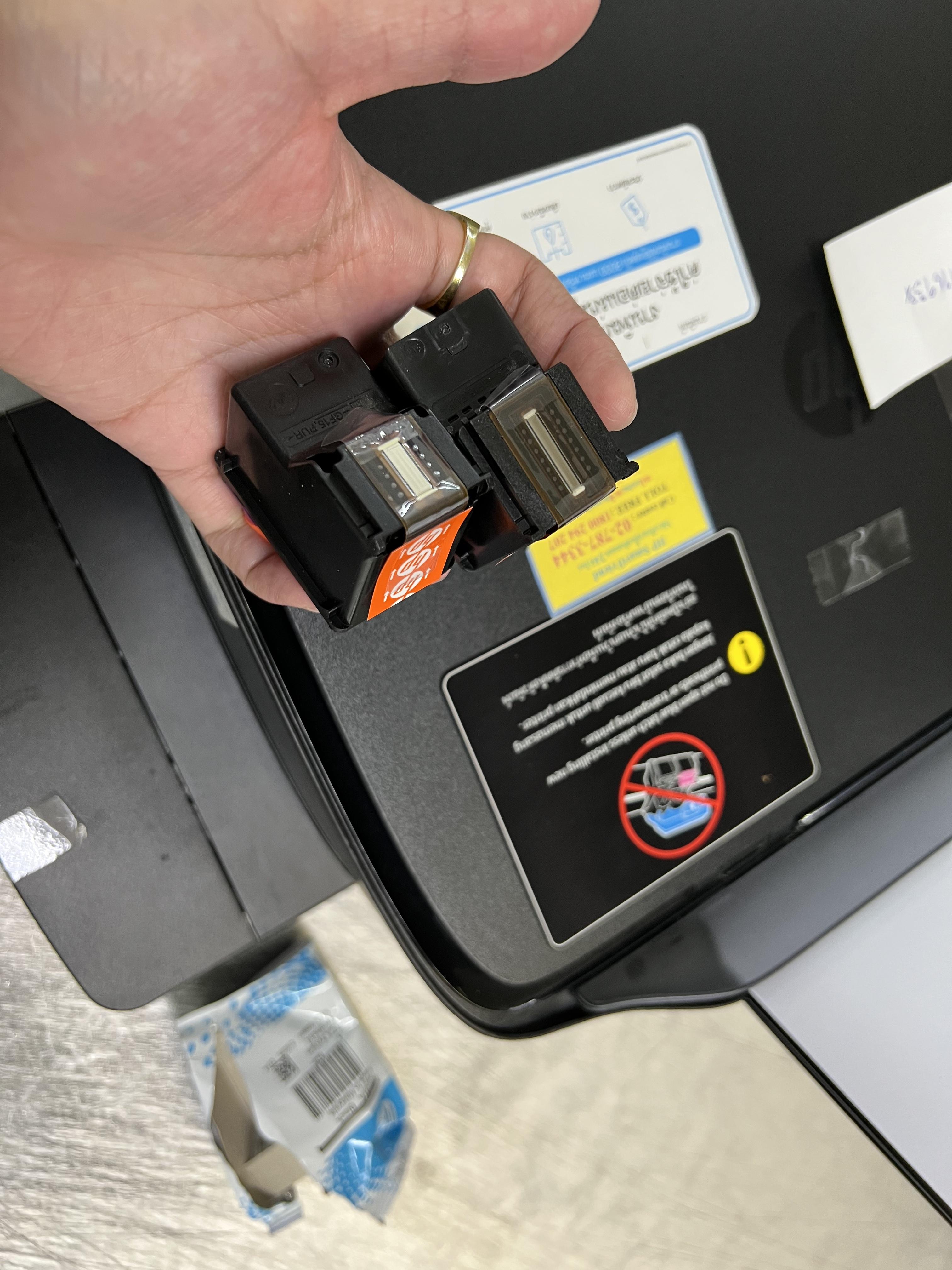 "หัวพิมพ์ของใหม่ศูนย์" Hp GT51 GT52 BK /Co ของแท้