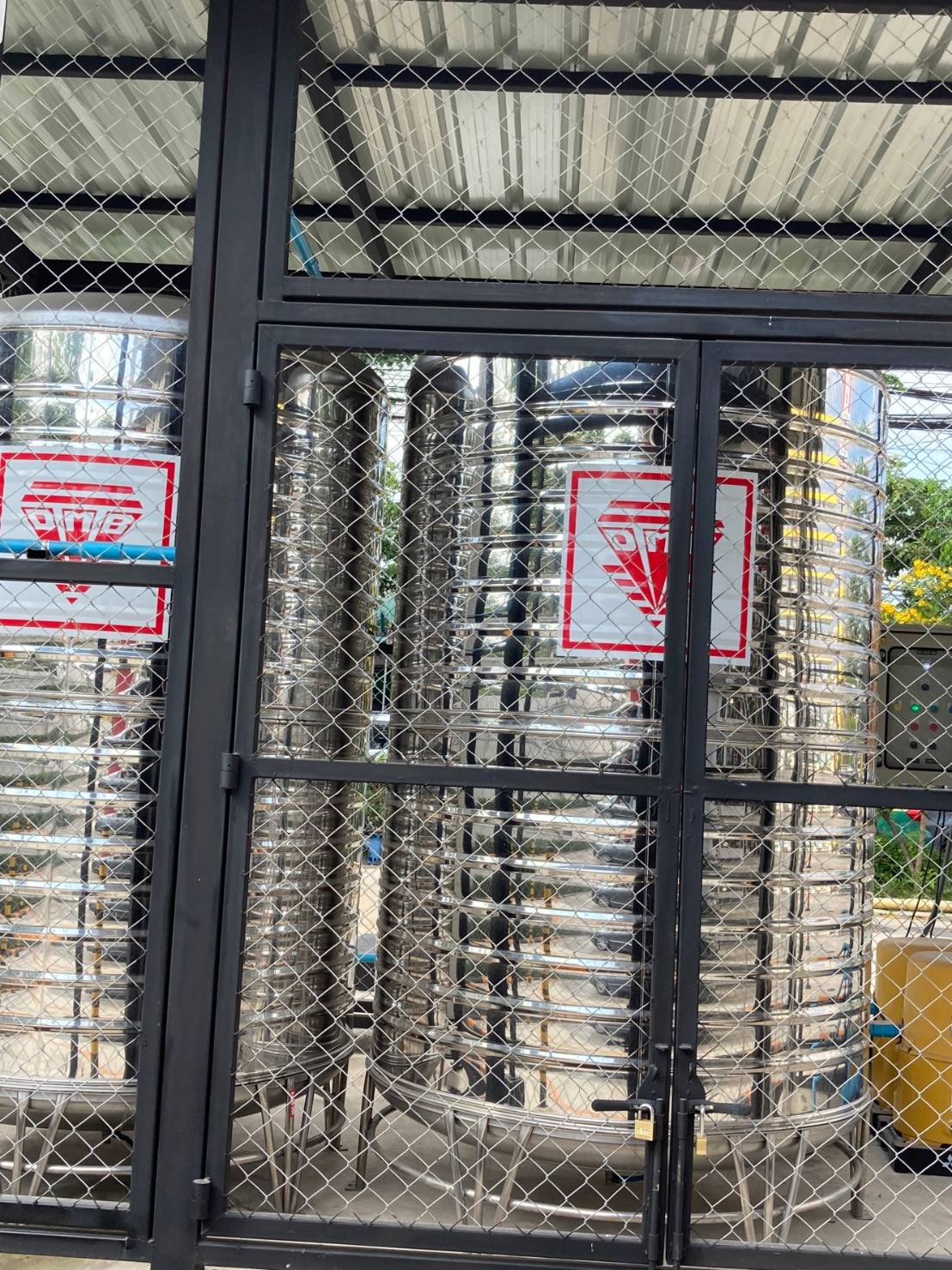 แท้งค์น้ำ สแตนเลส ตรา DMB ทรงสูง รุ่น AMCX ราคาใหม่ถูกลงกว่าเดิม