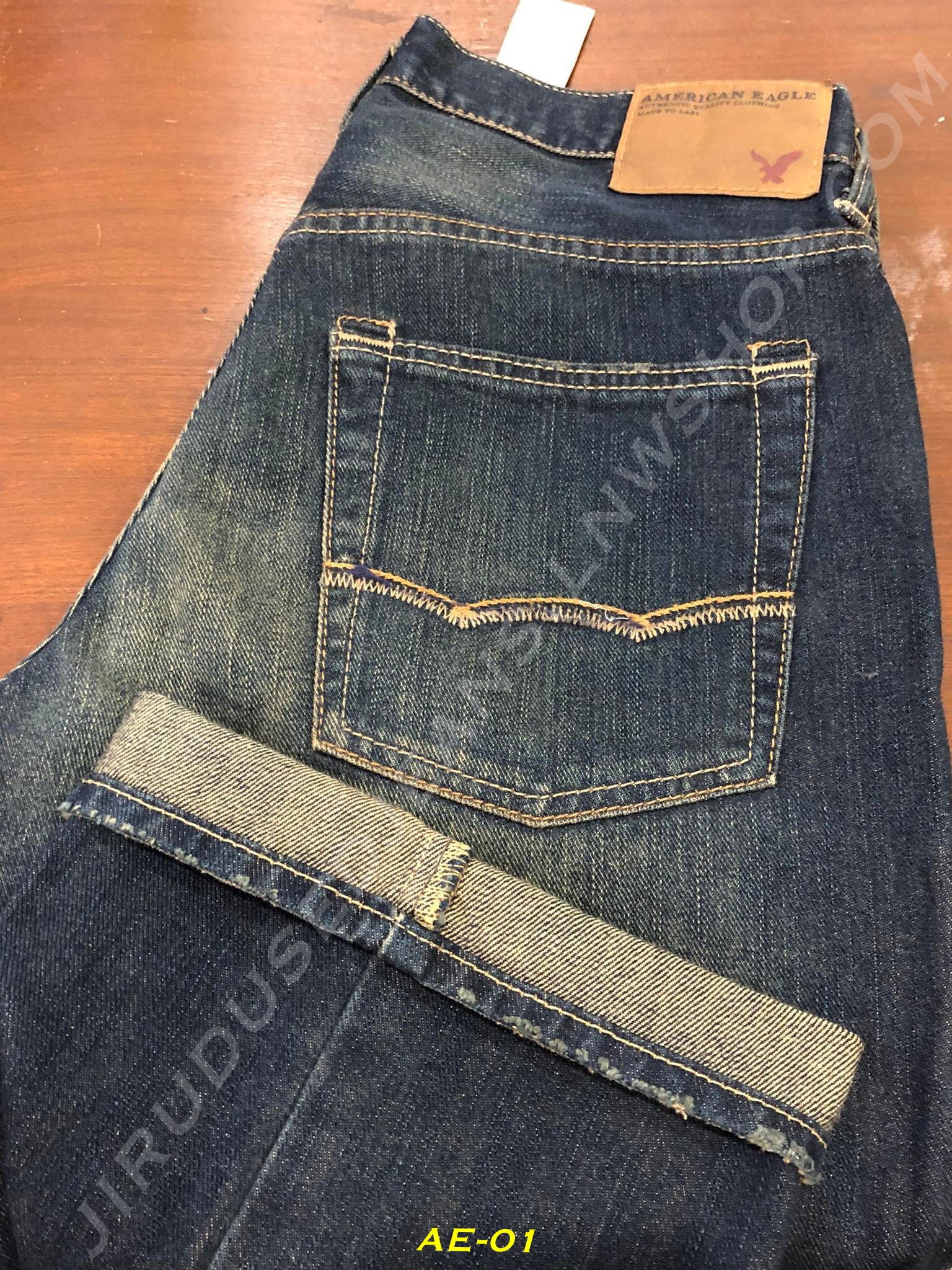 1. ใหม่ - American Eagle - Low Loose ทรงกระบอกใหญ่ ฟอกเข้ม เอว 32 ยาว 31