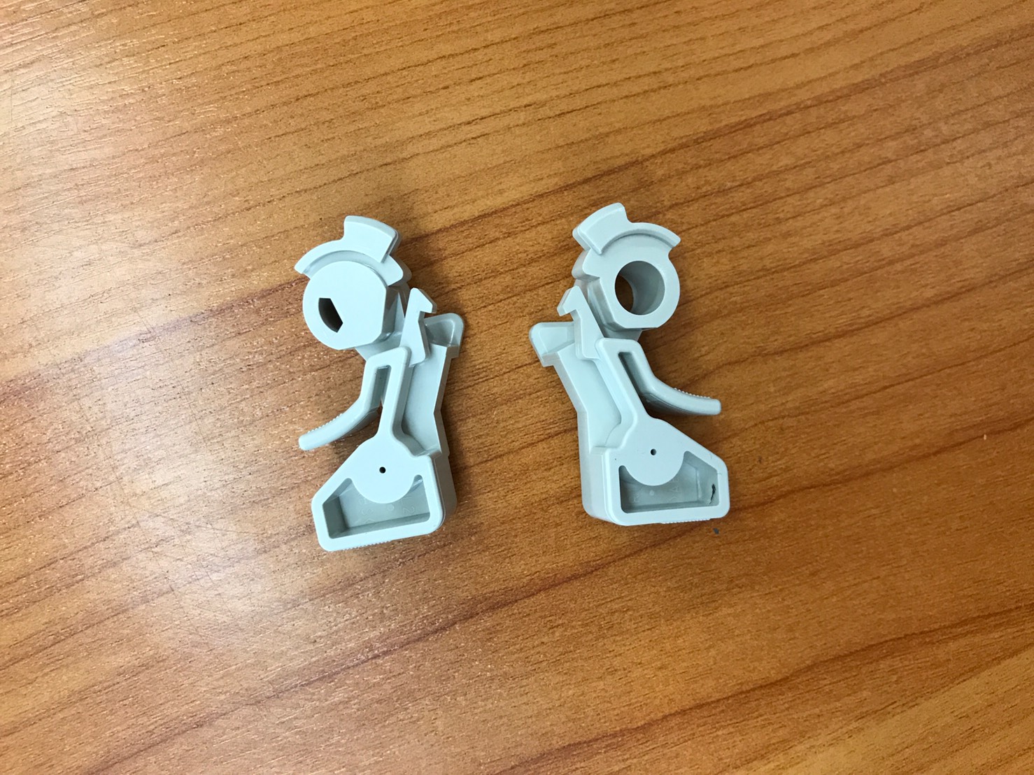 "ขาด้านข้างหนามเตย ซ้าย+ขวา" FRAME TRACTOR LEFT+RIGHT EPSON LQ300+/LQ300+II