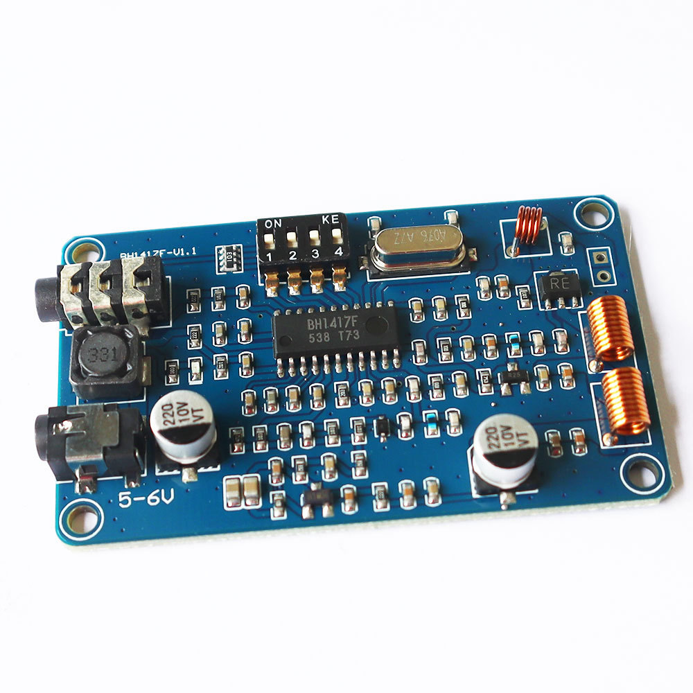 บอร์ดเครื่องส่งวิทยุ FM ใช้ไอซีเบอร์ ฺBH1417F ปรับได้ 14 ช่องความถี่ (บอร์ดสีน้ำเงิน)