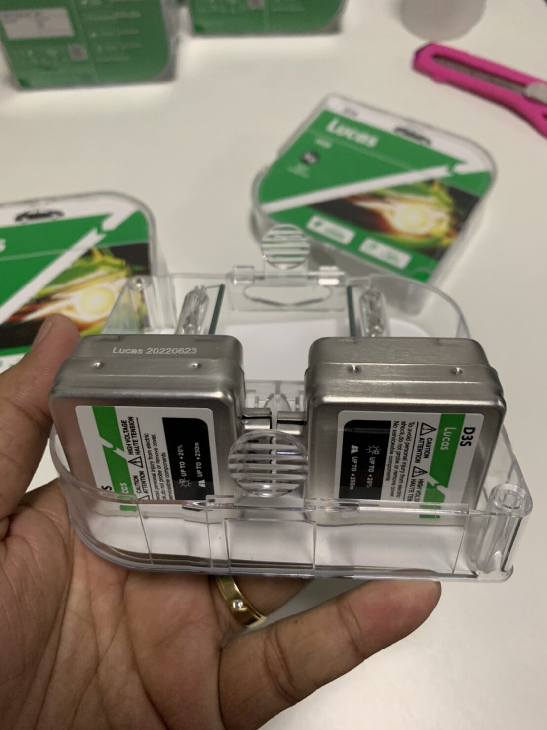 LUCAS HID Xenon bulb 2 หลอด สำหรับรถยนต์ซีนอลโรงงานตรงรุ่น ขั้ว D2S D2R D3S D8S D4S +20% 5500K