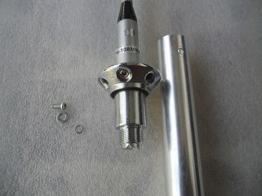 สายอากาศสำหรับเครื่องส่งวิทยุ FM แบบ 1/4 GP ปรับความยาวที่ปลายสายอากาศตามความถี่