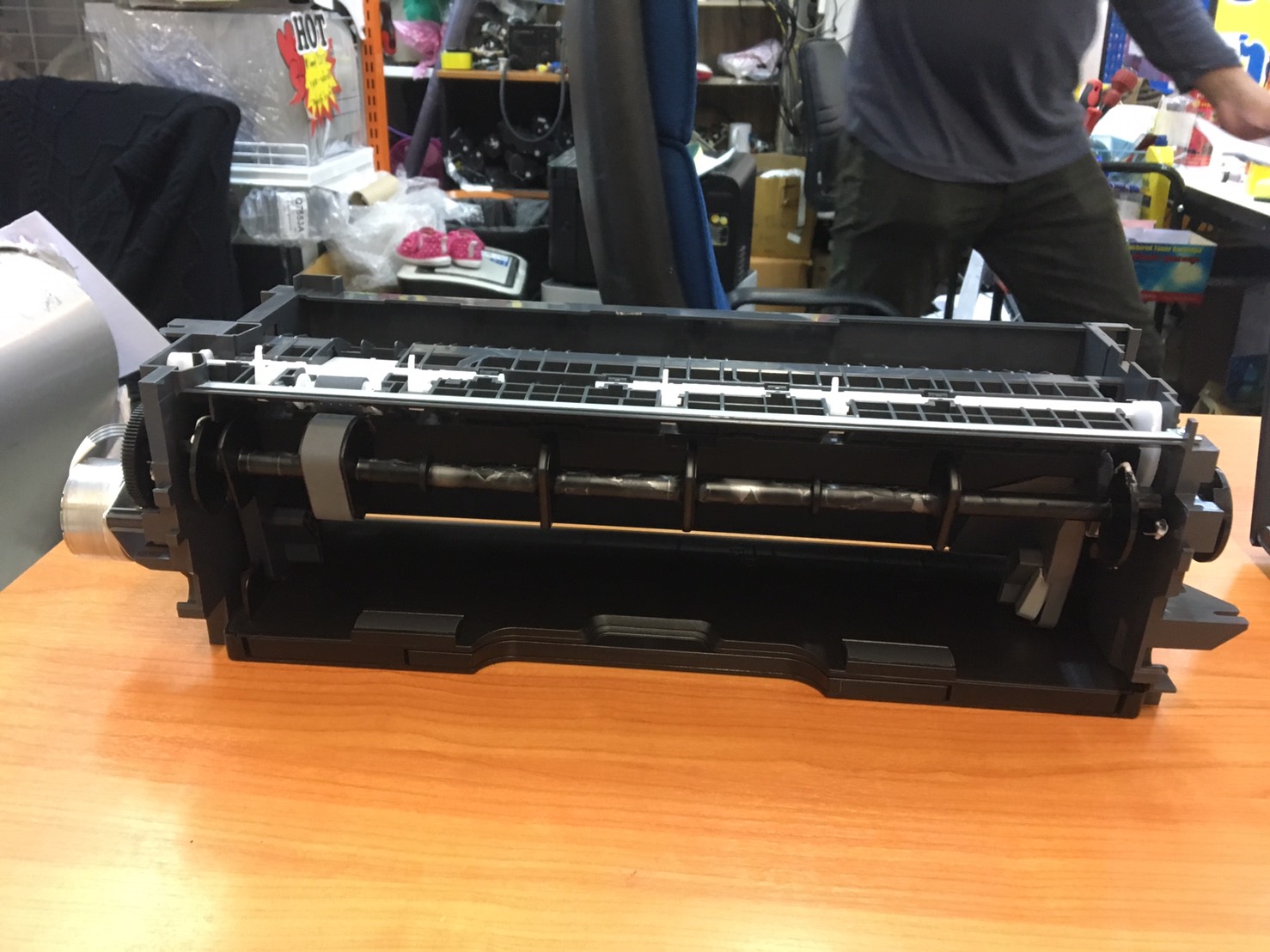 "ชุดฟีดกระดาษ" EPSON L1800/L1300 "ตำแหน่งที่ 701 ไม่มีถาดรับกระดาษติดมาให้ๆใช้ของเดิม"