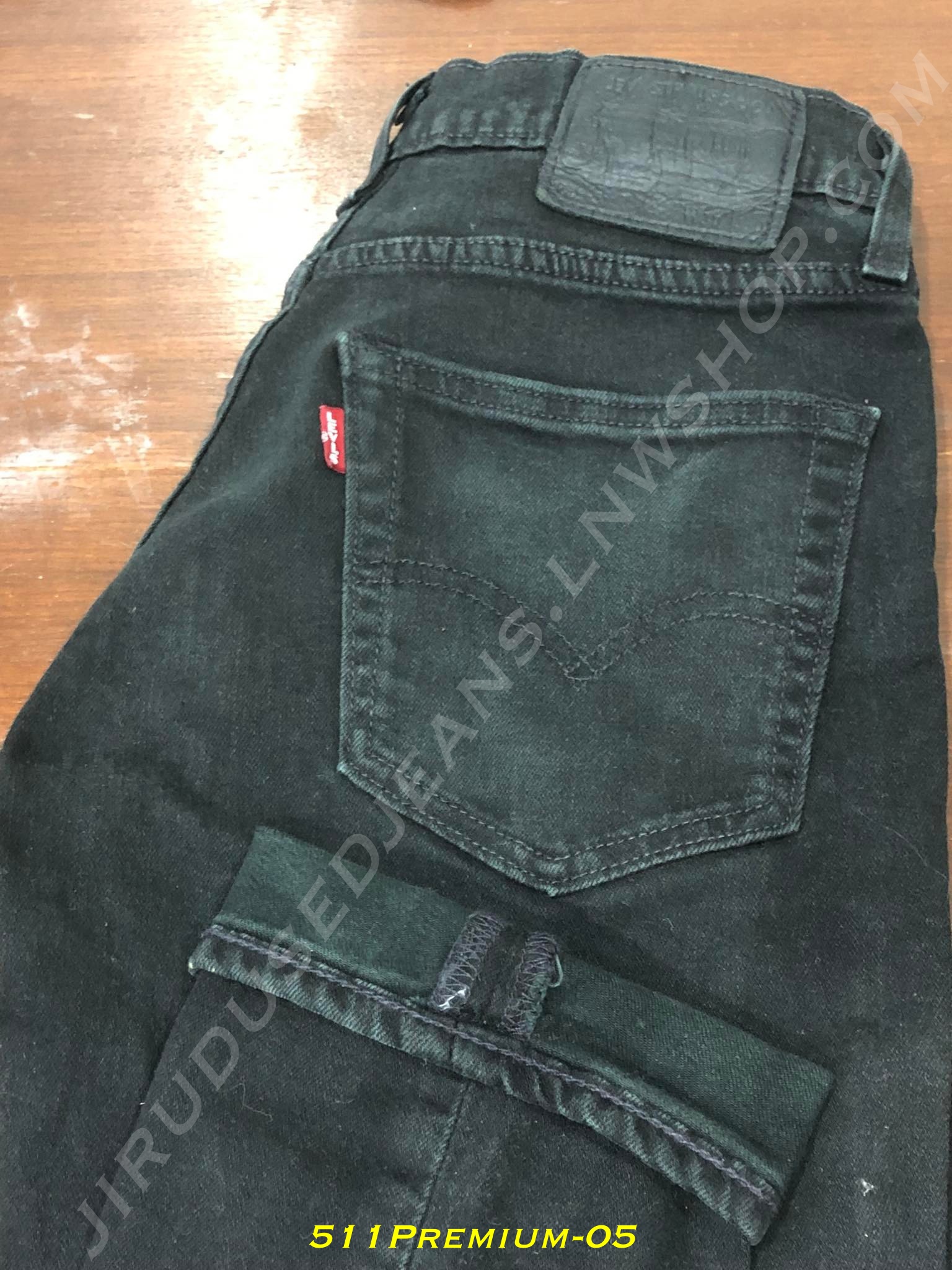 5. Levi’s Premium - 511 สีดำ กระบอกเล็ก BigE เอว 30 ยาว 28