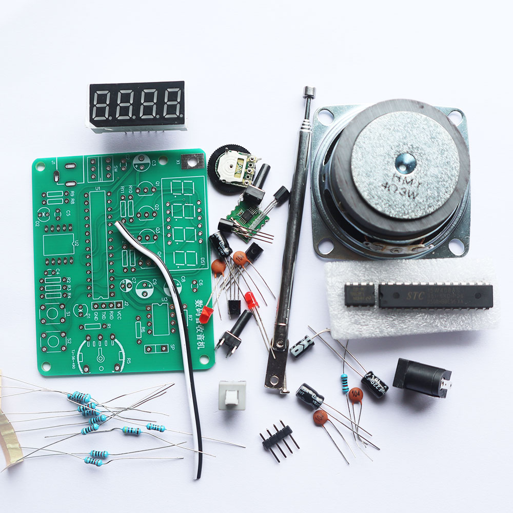 ชุดคิทเครื่องรับวิทยุ FM ใช้ไอซี TEA5767 พร้อมกล่อง