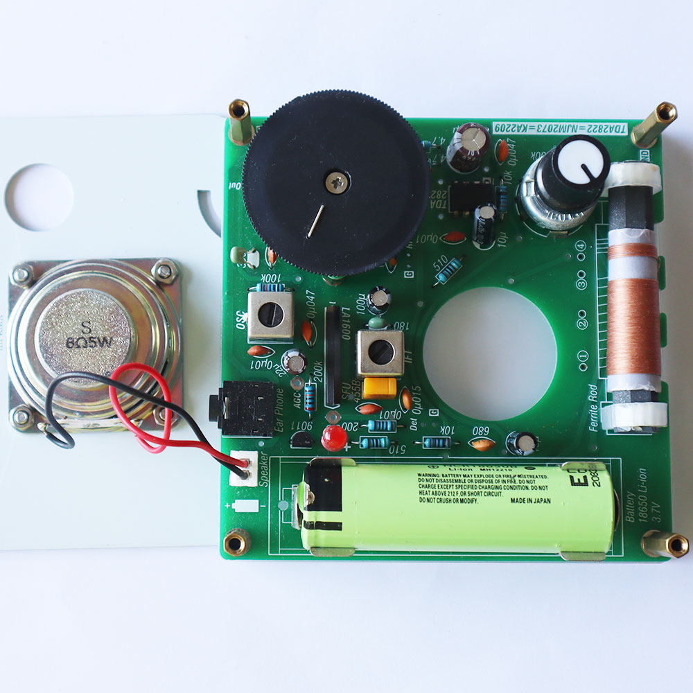 ชุดคิทเครื่องรับวิทยุ AM ใช้ IC เบอร์ LA1600 (ยังไม่บัดกรี)