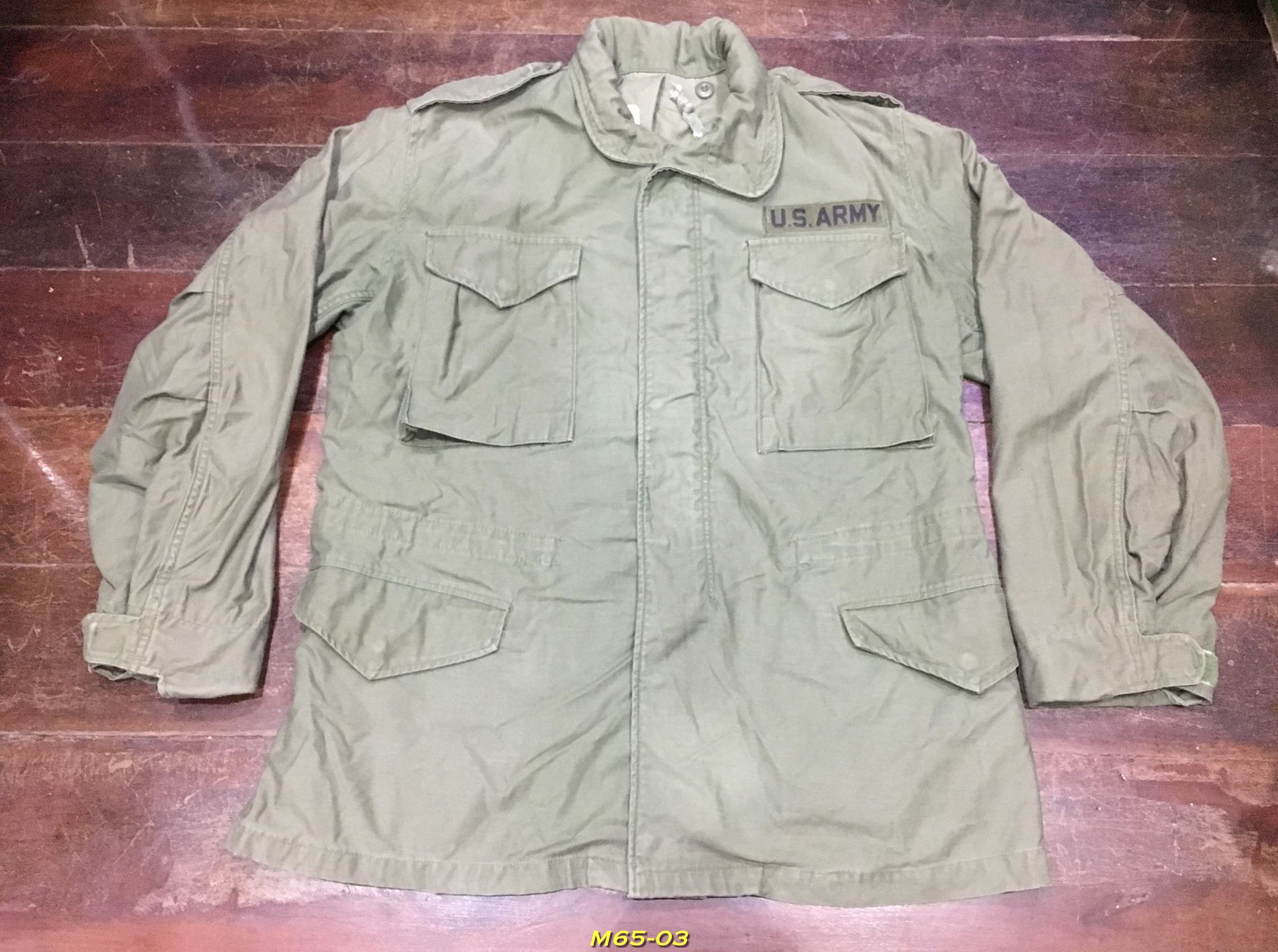 3. เสื้อทหาร M65 Field Jacket สีเขียว ปี 1981 ของแท้ Size: Medium Regular