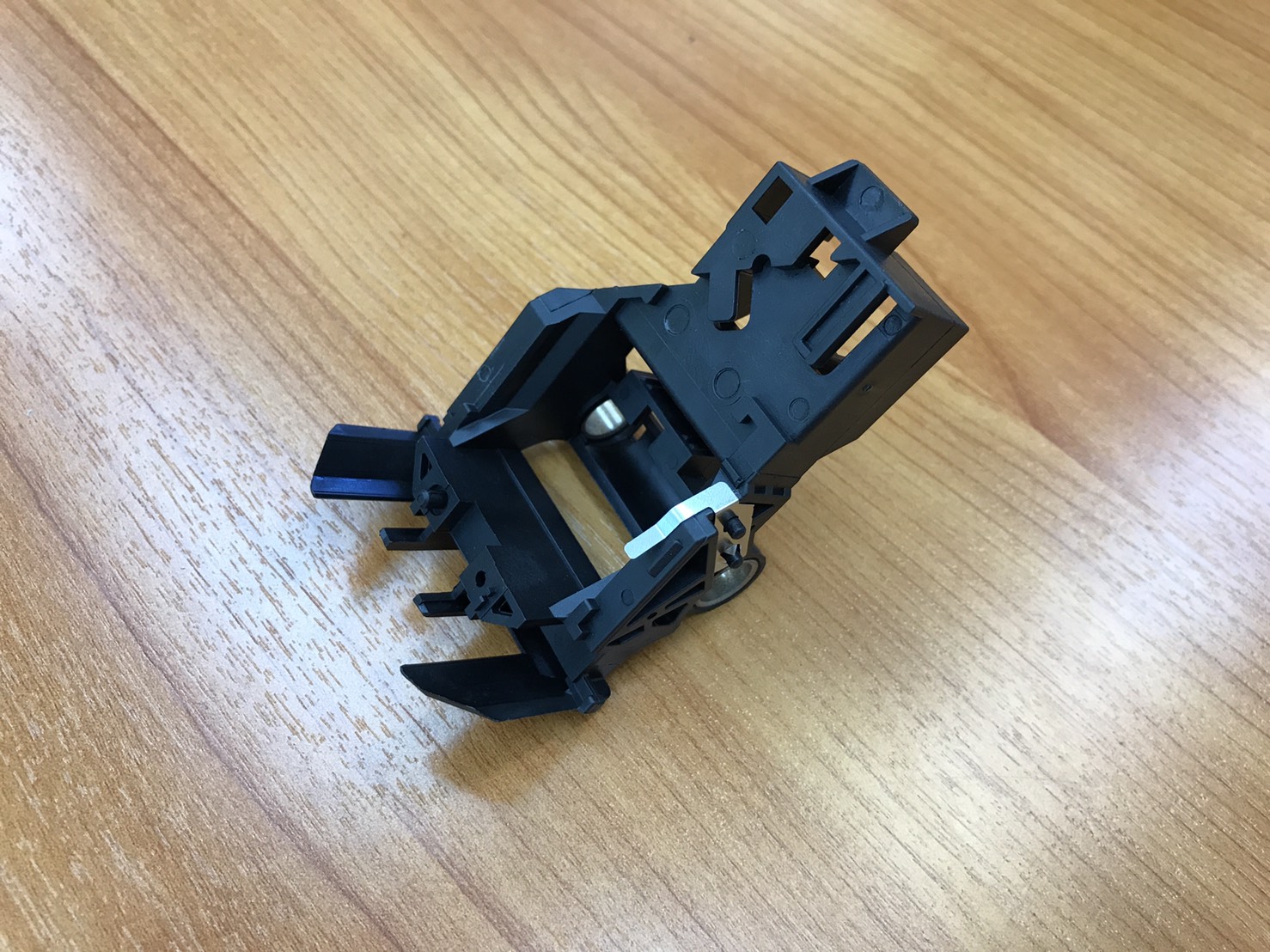 "ฐานรองหัวพิมพ์" CARRIAGE ASSY EPSON LQ-630