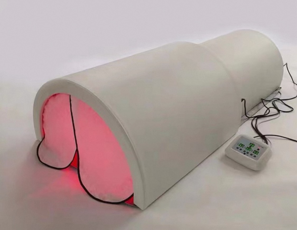 ตู้อบตัวโดมอินฟาเรด พร้อมแสงสีแดง และแผ่นร้อนด้านล่าง โดมอินฟาเรทซาวน่า อบด้วยเครื่องอินฟาเรท