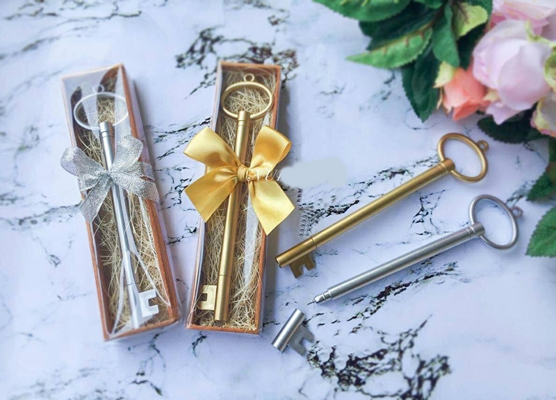 ปากกากุญแจซอล ด้ามดอกจิกและวงรี คละสี แพ็คกล่องไม้ ผูกโบว์