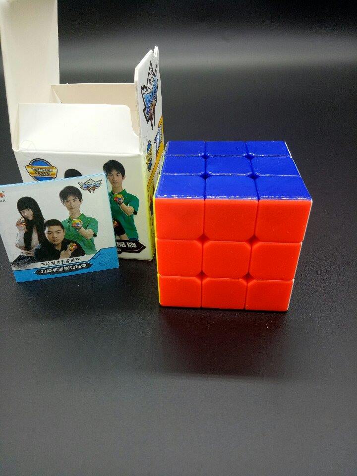 รูบิค Rubik popey 3×3×3 ของแท้ แกนหมุนที่แข็งแรง เล่นลื่น เล่น สนุก มาพร้อมคู่มือ Rubikmall จำหน่ายของแท้ เท่านั้น Rubik.รูบิค.รูบิก ของเล่นเด็ก