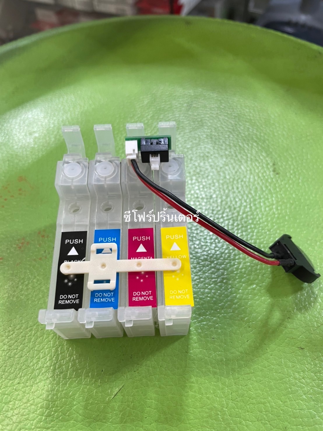 ชิพ+ตลับหมึก ของ EPSON WF-7611 ใช้สำหรับนำมาติดแท้งค์