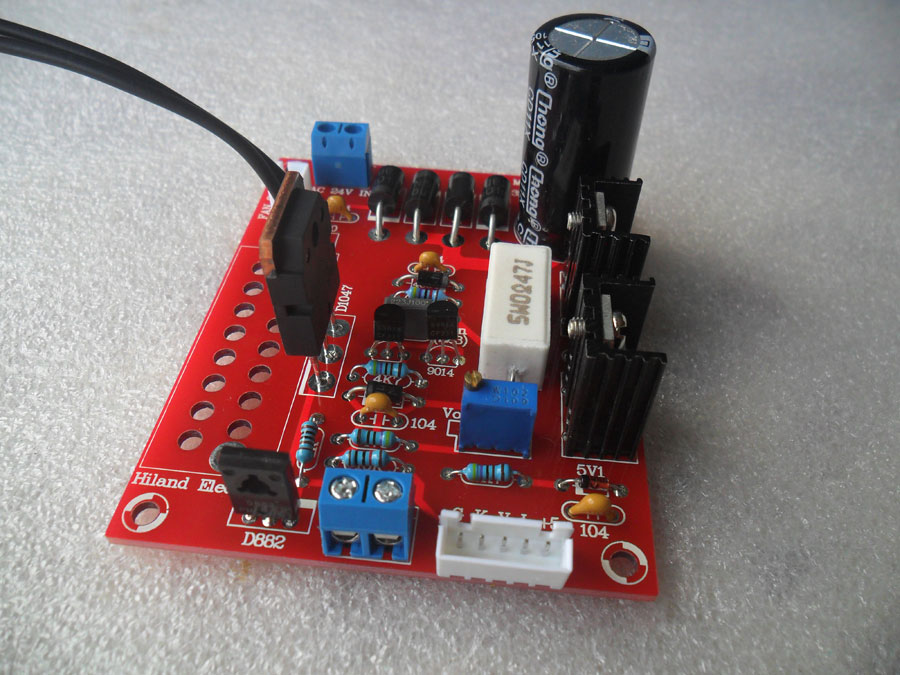ชุดคิทวงจร Regulator 0-28V 1mA-2A มีหน้าจอ ปรับค่ากระแสและแรงดันได้ (แบบยังไม่ได้บัดกรี)