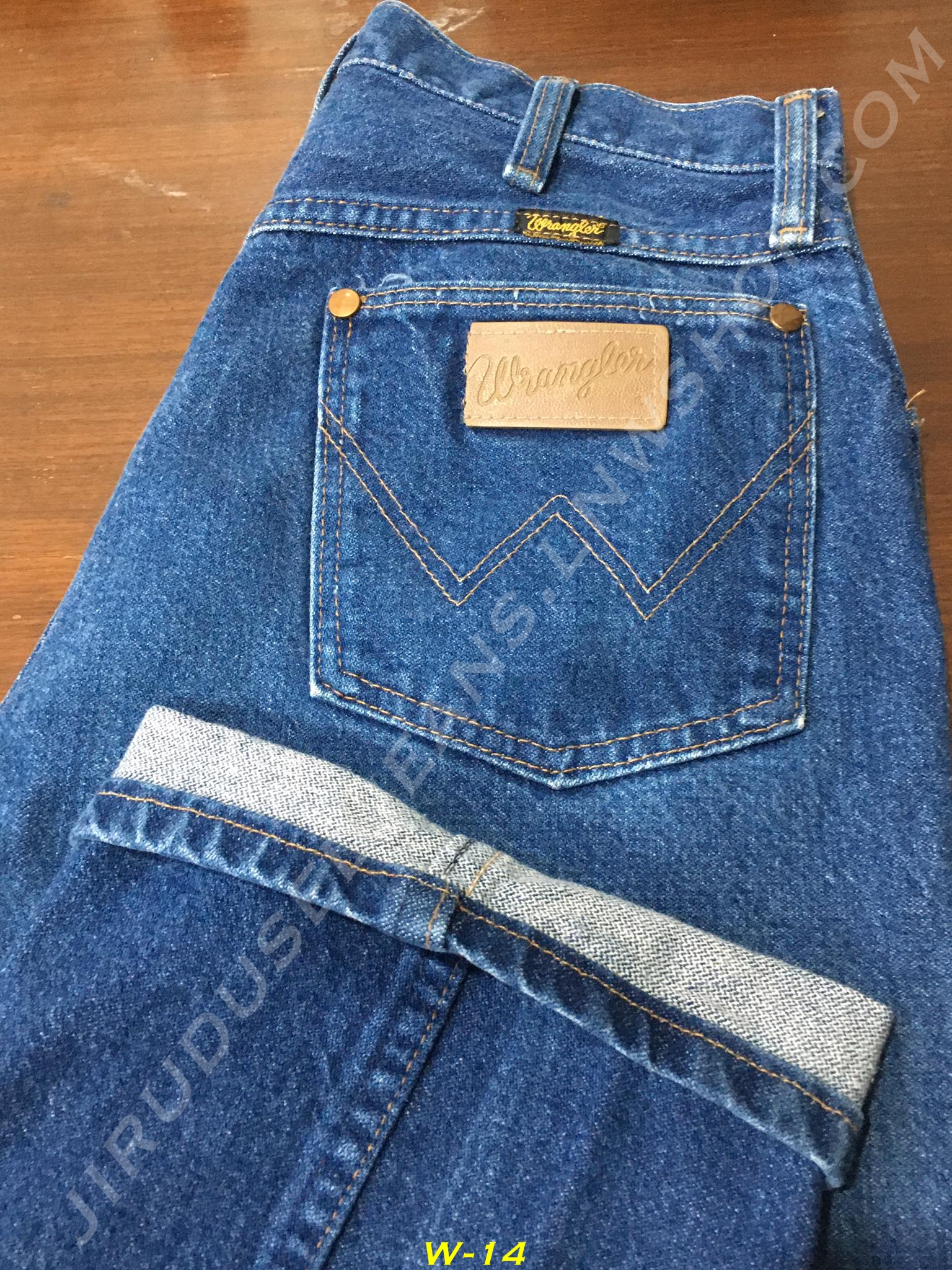 14. กางเกงยีนส์แรงเลอร์ Wrangler - 13MWZ กระบอกตรง เอว 29 ยาว 35 Made in USA