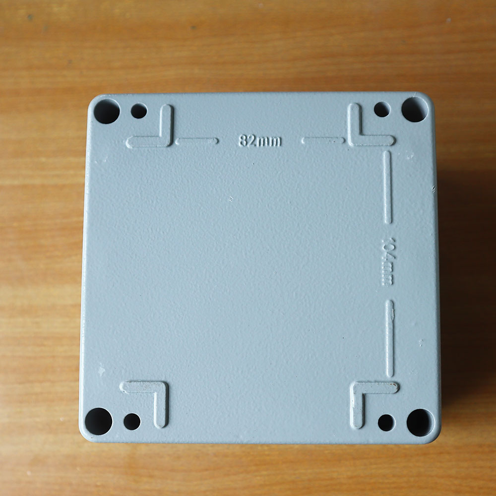 กล่องอลูมิเนียมกันน้ำ IP66 สีเทา ขนาด 120 X 120 X 80 มม.