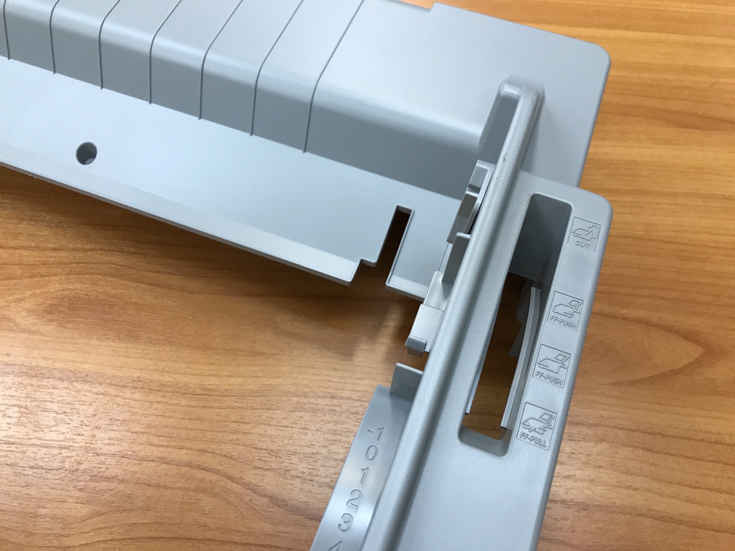 "โครงบอดี้ท่อนบน" Housing Assy Upper EPSON LQ-2190