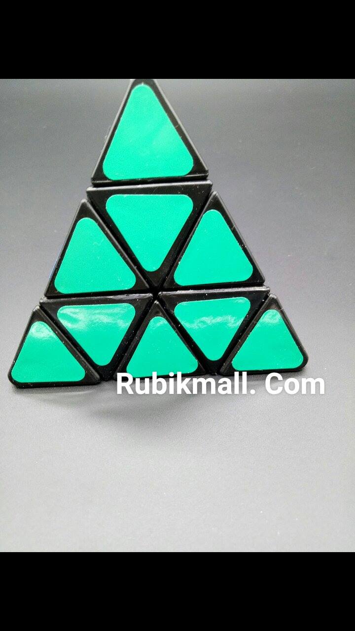 รูบิค พีระมิด Rubik pyraminx black Master มีแกนหมุนที่แข็งแรง เล่นลื่น เล่นทน Rubikmall จำหน่ายของแท้เท่านั้น Rubik.รูบิค.รูบิก.ของเล่นเด็กเสริมพัฒนาการ ไอคิว ฝึกสมาธิ