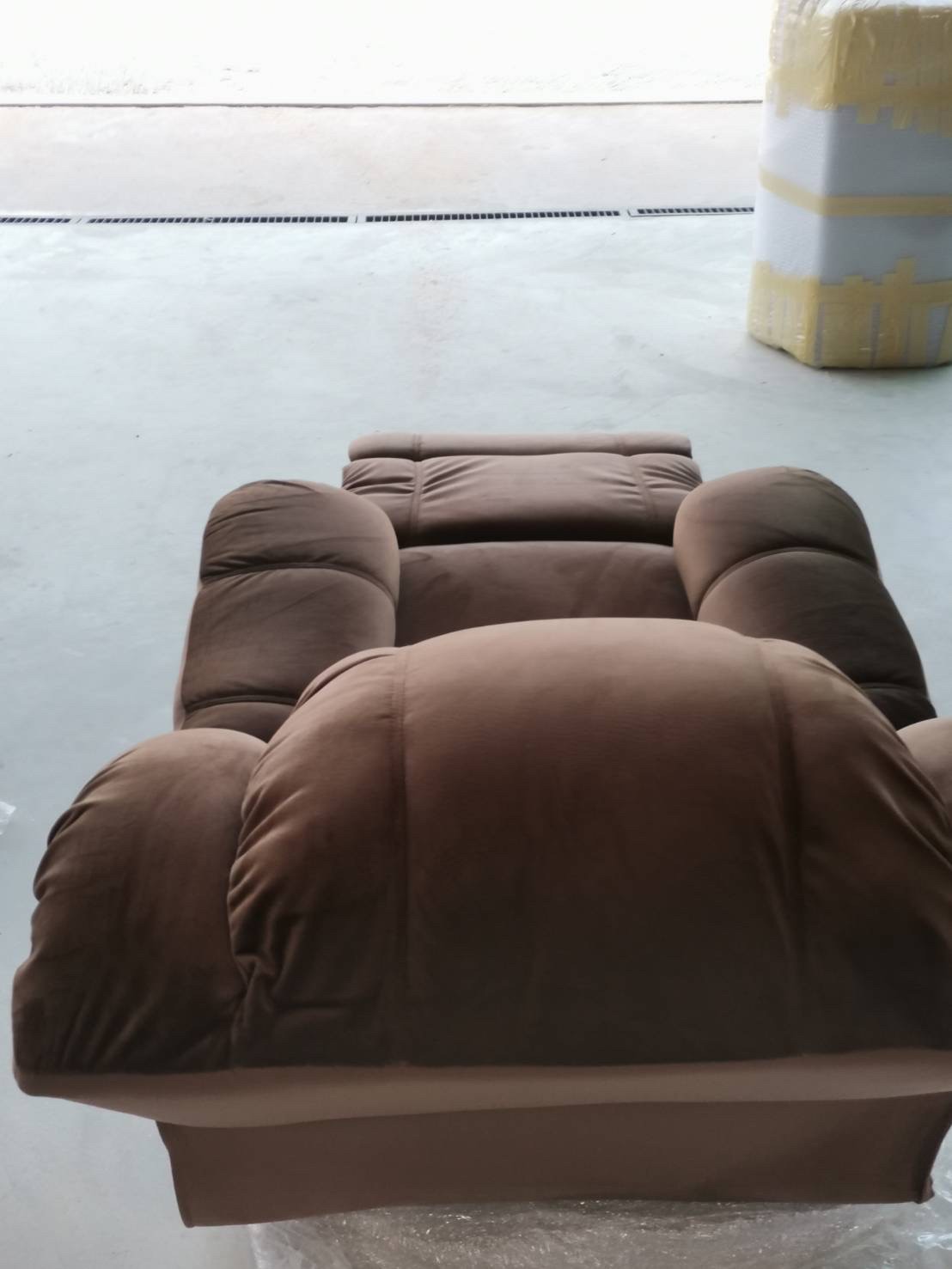 เก้าอี้นวดเท้ารุ่นรีไคลเนอร์ 💥ผ้ากำมะหยี่สีน้ำเงิน 💥 ราคายังไม่รวมค่าส่ง เลือกสีอื่นได้ทางช่องแชทไลน์ค่ะ