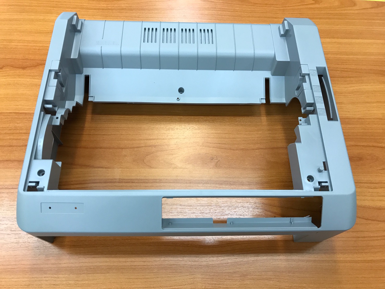 "โครงบอดี้ท่อนบน" Housing Assy Upper EPSON LQ-590