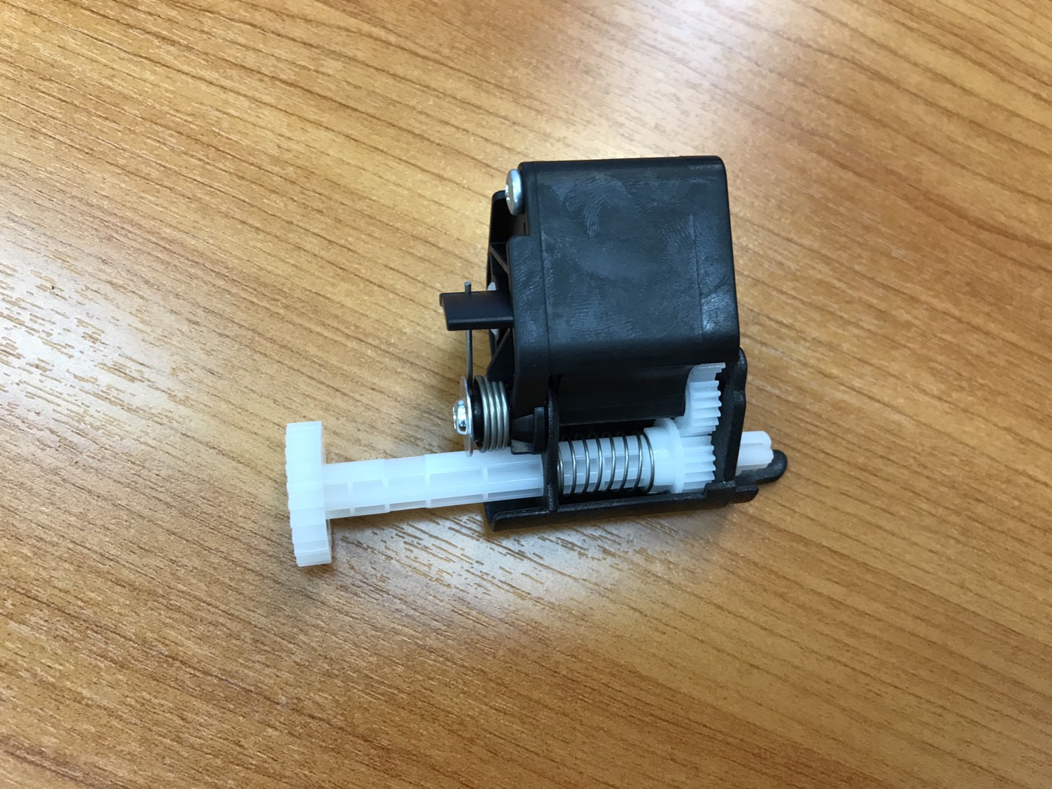 "ลูกยางดึงกระดาษ" Pick Assy EPSON T13/TX121/L100/L200