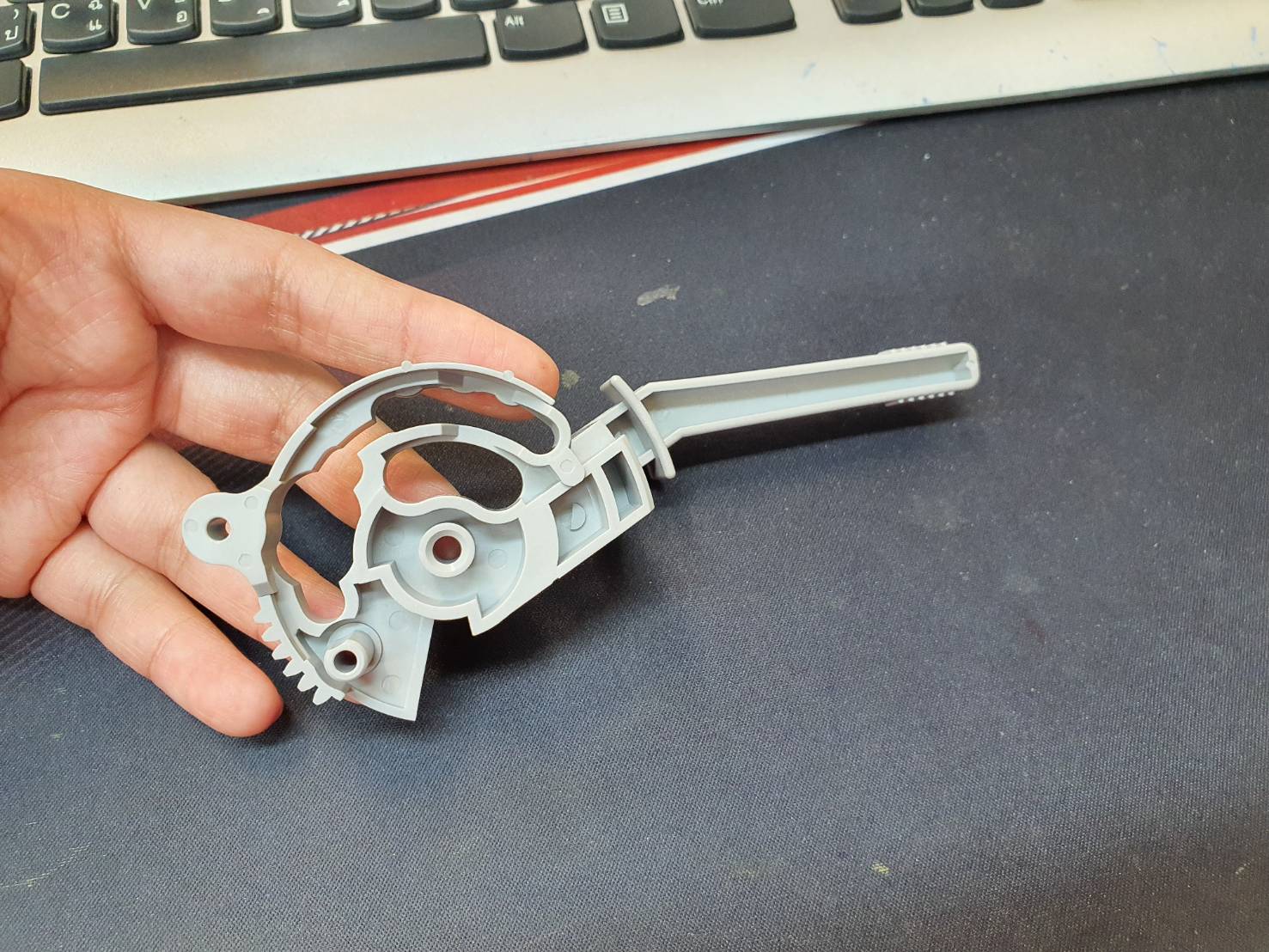 "คันโยก" LEVER,RELEASE EPSON LQ590II "ตำแหน่งที่ 590"