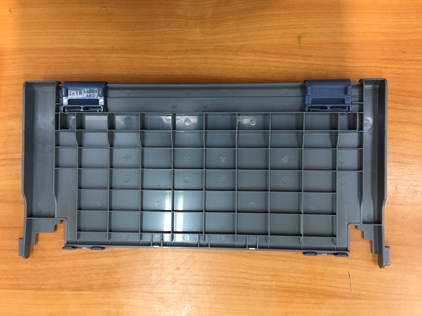 "ถาดป้อนกระดาษ A4 ด้านหลัง" SHEET GUIDE ASSY EPSON LQ-590