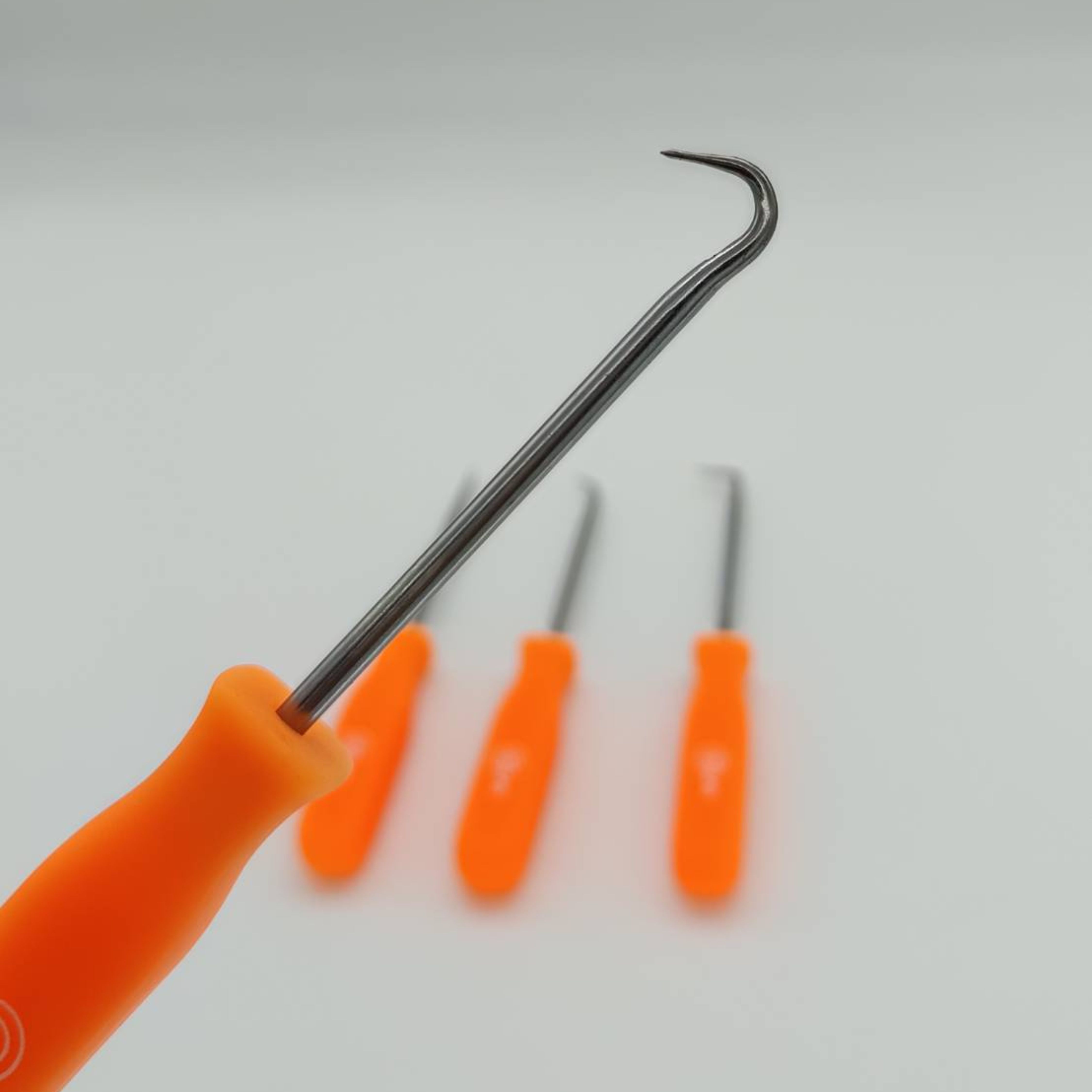 ชุดตะขอเกี่ยวซีล ตะขอเกี่ยวโอริง ไขควงเกี่ยวดึงซีลยาง ด้ามพลาสติก 4 ชิ้น CONSO CS-302