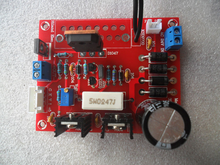 ชุดคิทวงจร Regulator 0-28V 1mA-2A มีหน้าจอ ปรับค่ากระแสและแรงดันได้ (แบบยังไม่ได้บัดกรี)