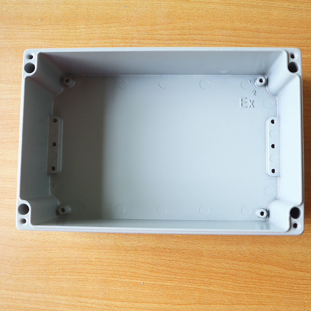 กล่องอลูมิเนียมกันน้ำ IP66 สีเทา ขนาด 200 X 130 X 78 มม.