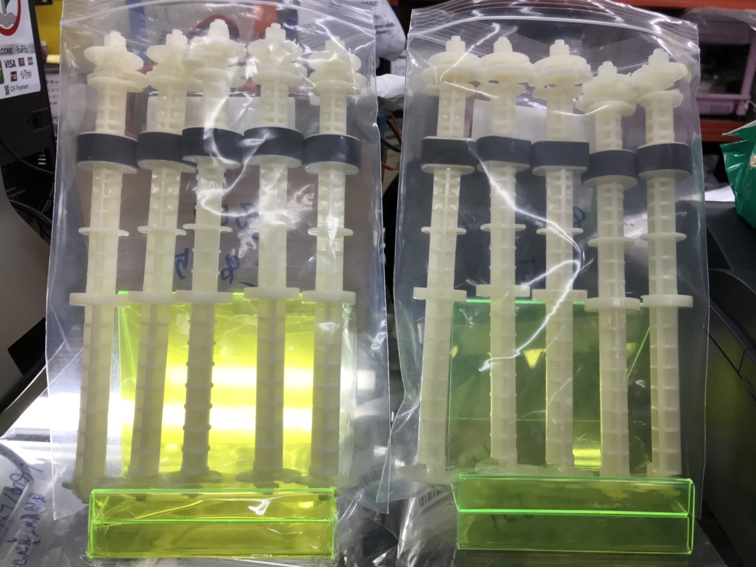 "ลูกยางดึงกระดาษ-บน เฉพาะแกนลูกยาง" SHAFT ROLLER LD ASSY EPSON L800/L805/T60 / AP-R290