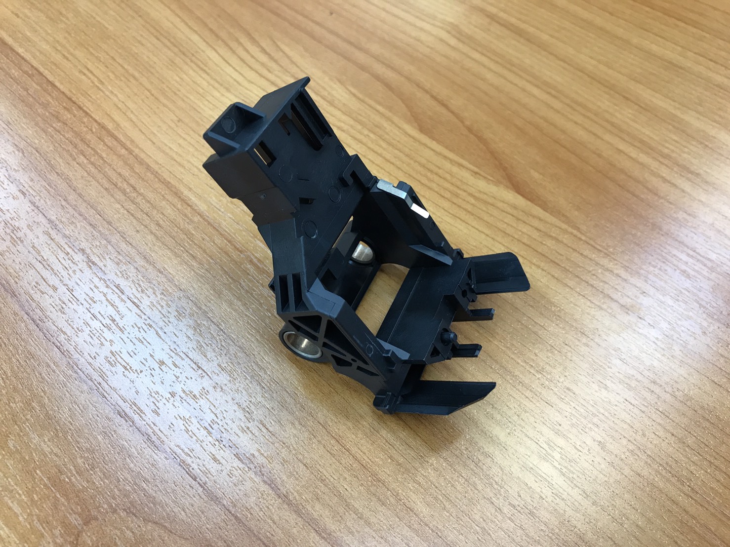 "ฐานรองหัวพิมพ์" CARRIAGE ASSY EPSON LQ-630