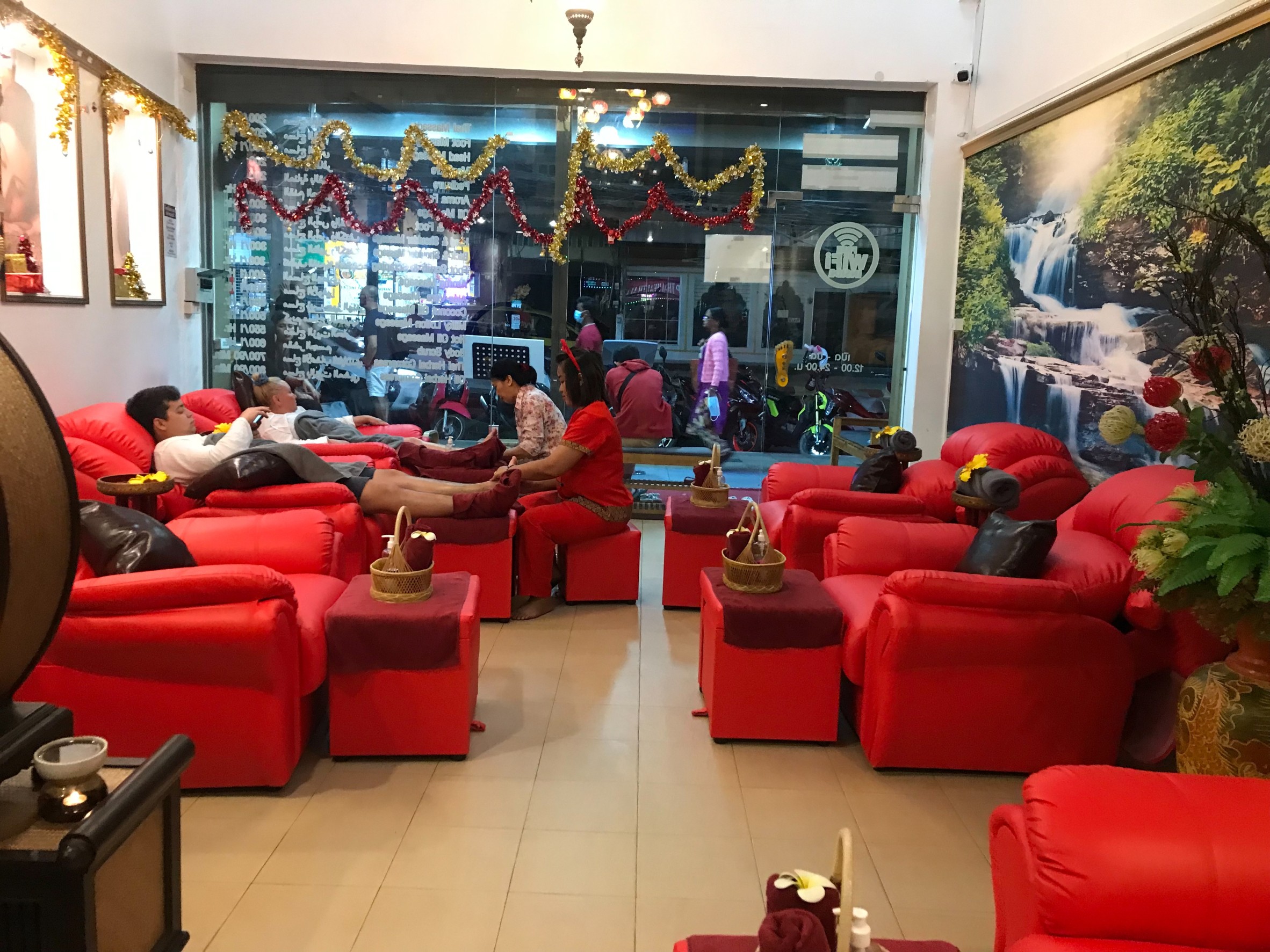 เก้าอี้นวดเท้ารุ่นแขนกาง ชุด 3 ชิ้น 💥PU -PQ065-21 สีแดง💥 ราคายังไม่รวมค่าส่ง เลือกสีอื่นได้ทางช่องแชทไลน์ค่ะ