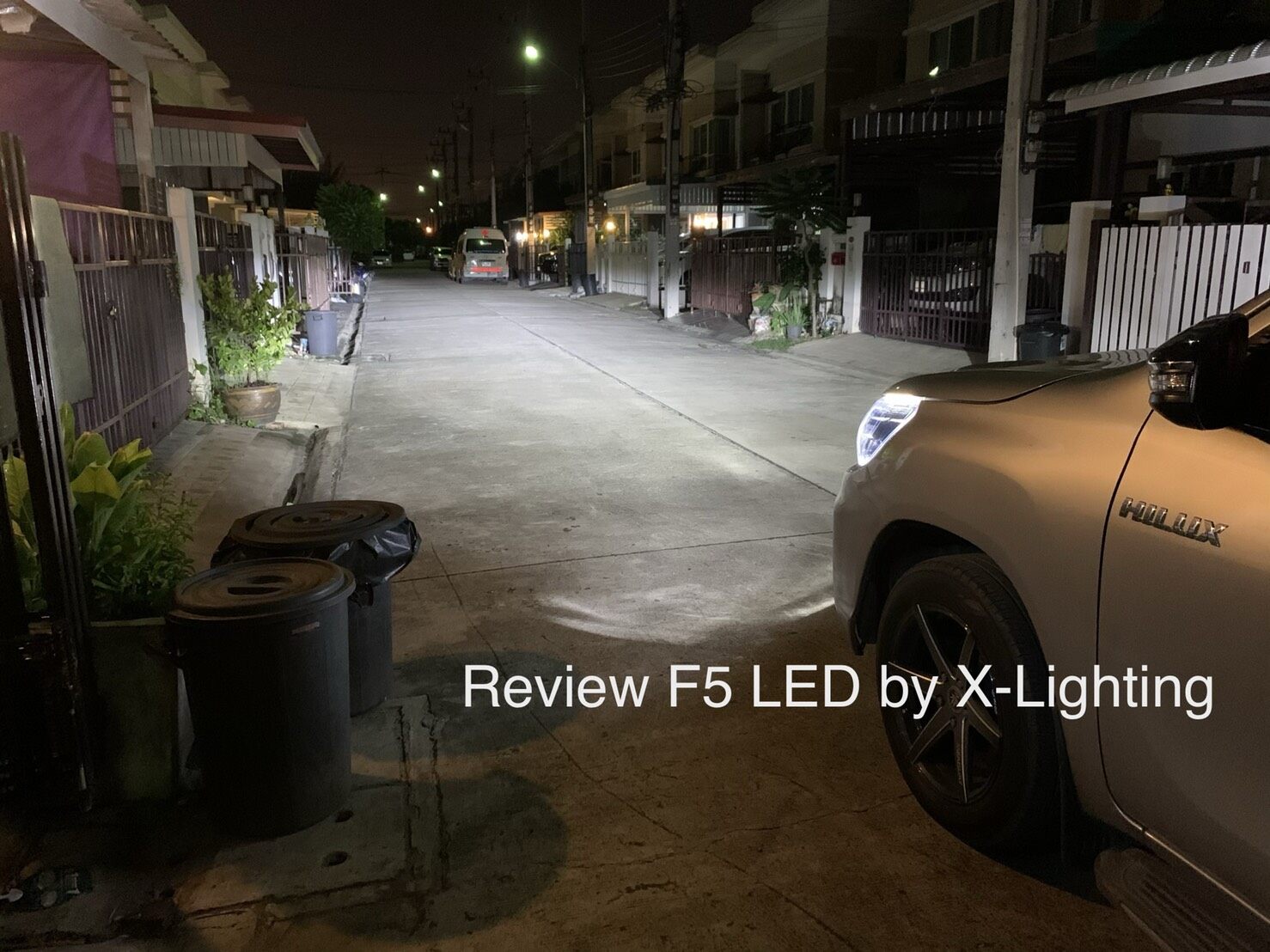 SALE หลอดไฟ LED ไฟหน้ารถยนต์ รุ่น F5 ของแท้ สว่างกว่า ทน 22000LM 110W (รับประกัน 3 เดือน) ซีนอลโรงงาน