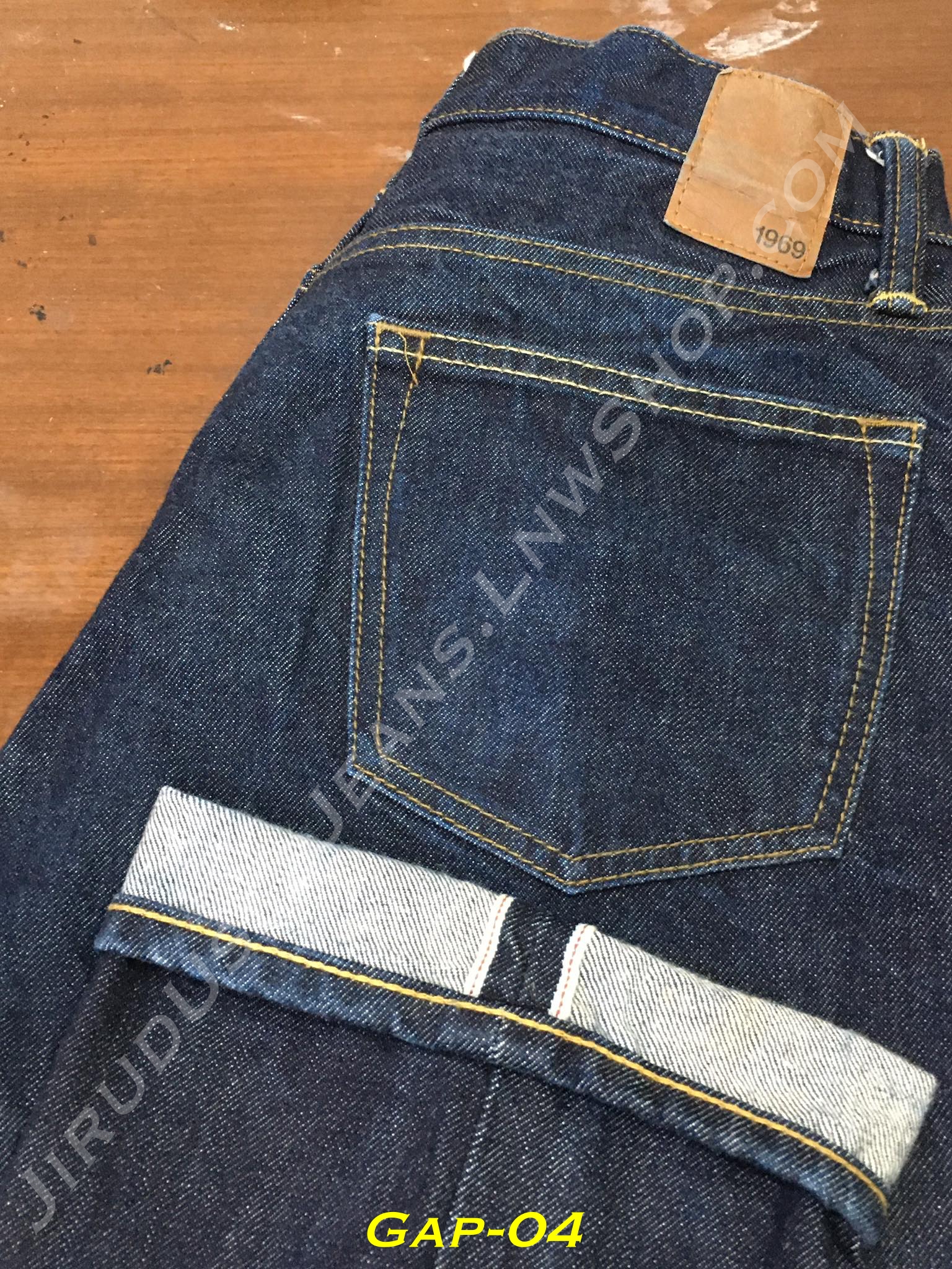 4. Gap 1969 - Straight กระบอกตรง ผ้าดิบ 13oz. ริมแดง เอว 31 ยาว 31