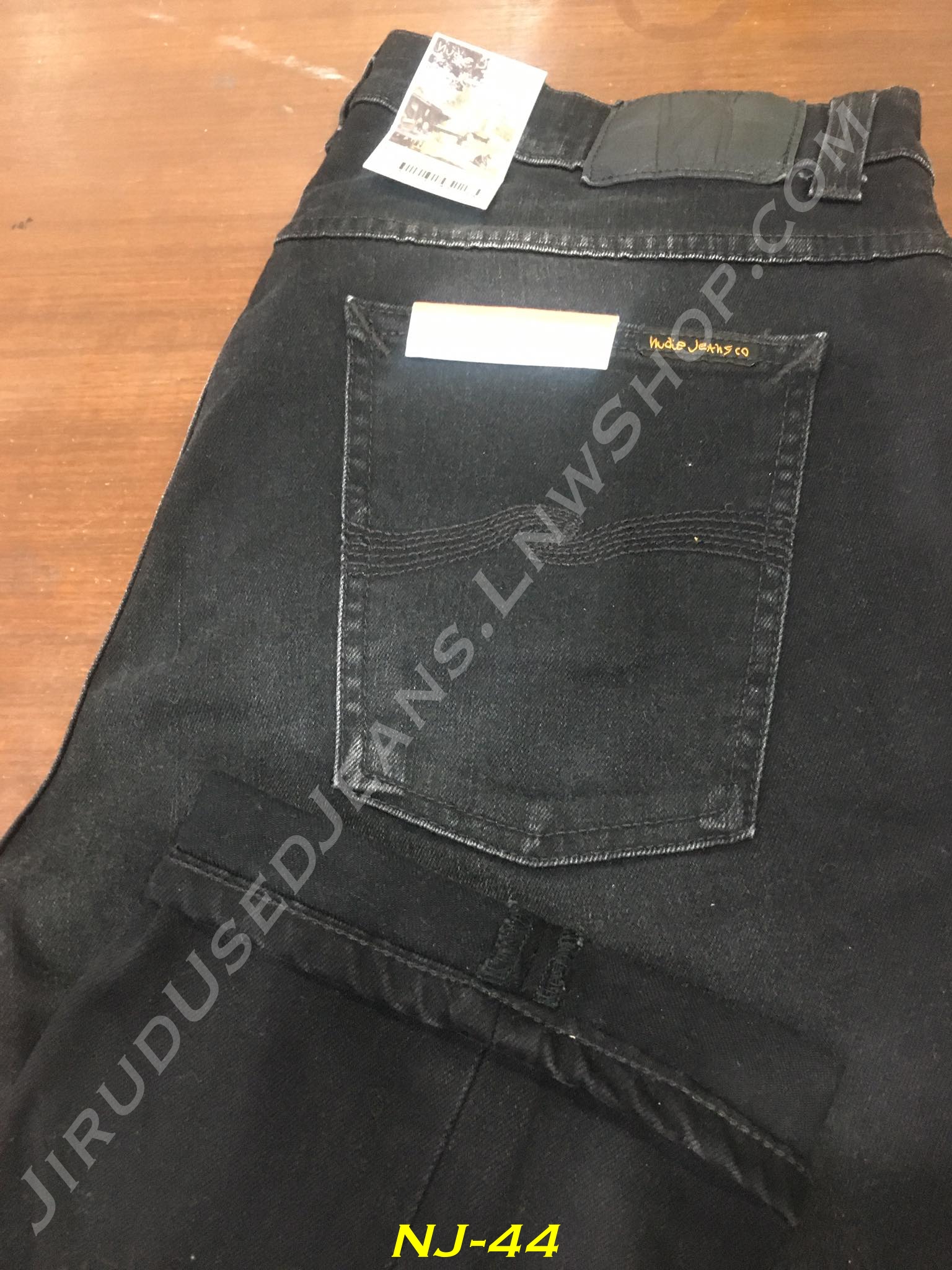 44. ใหม่ - Nudie Jeans สีดำฟอก - Tilted Tor - Black N Grey เอว 33 ยาว 32 Made in Italy