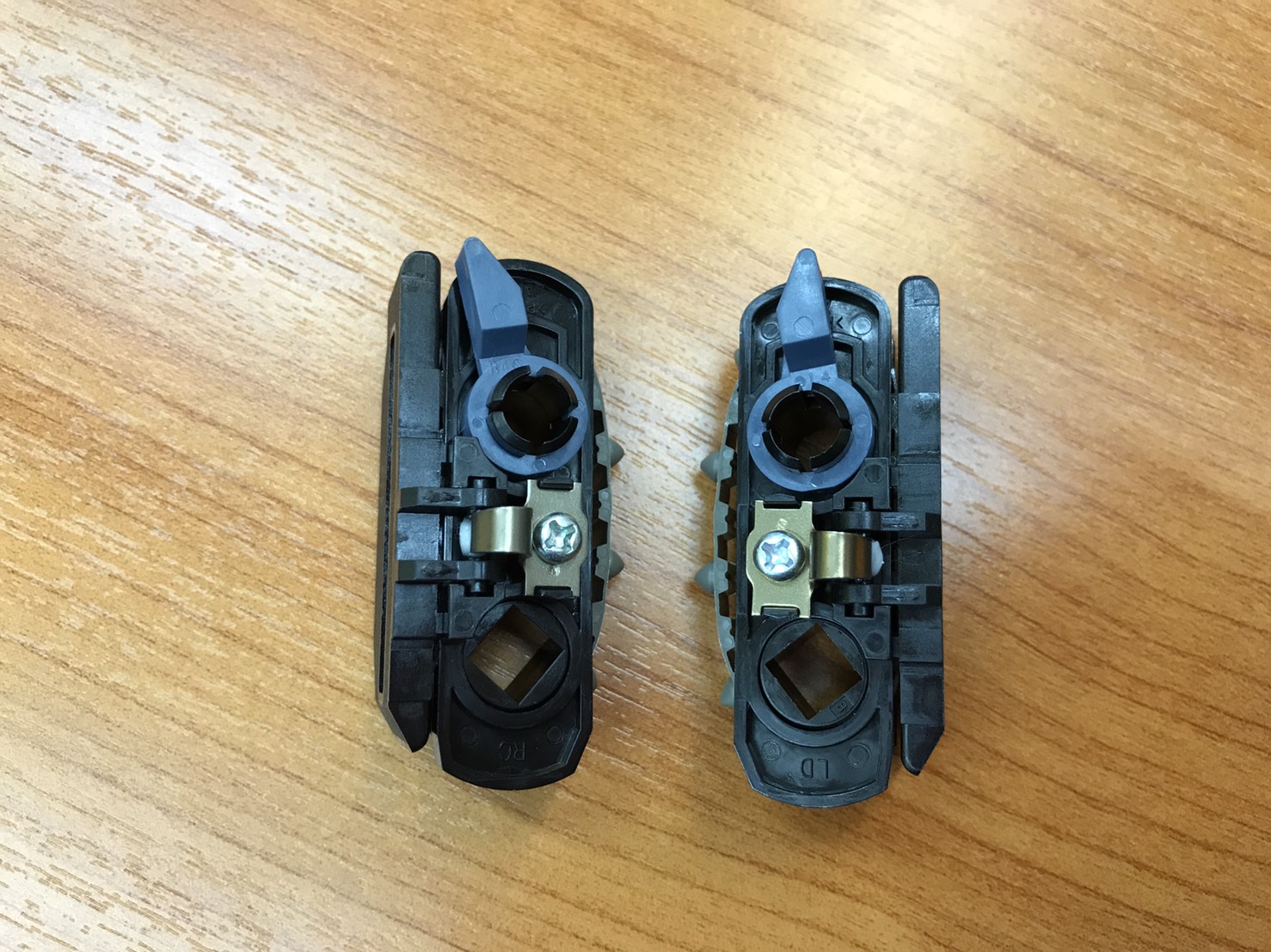 "หนามเตยดึงกระดาษต่อเนื่อง" TRACTOR ASSY OKI 5791/5790