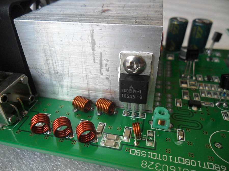 บอร์ดเครื่องส่งวิทยุ FM 76-108 MHz กำลังส่ง 6 วัตต์ (เฉพาะตัวเครื่อง ไม่มีกล่อง)