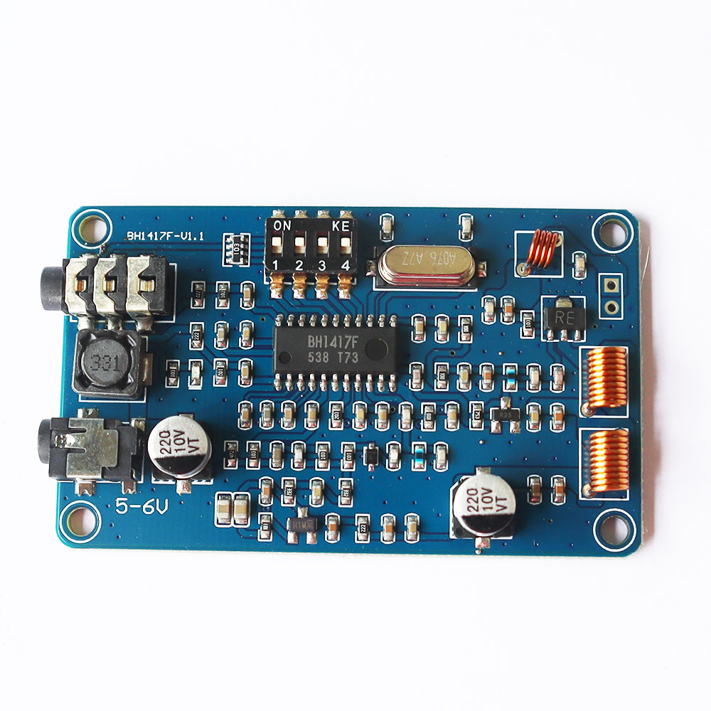 บอร์ดเครื่องส่งวิทยุ FM ใช้ไอซีเบอร์ ฺBH1417F ปรับได้ 14 ช่องความถี่ (บอร์ดสีน้ำเงิน)