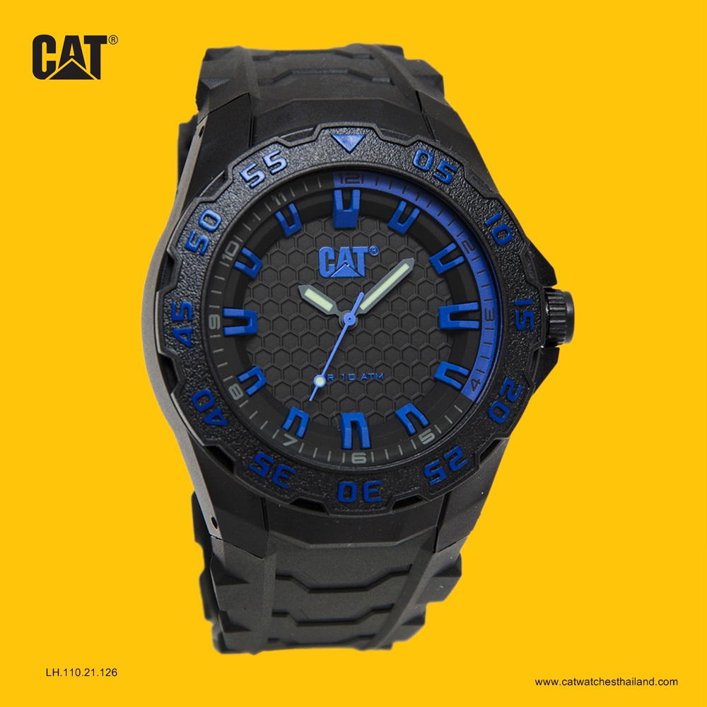 นาฬิกา CAT รุ่นรถถัง (Tank) รหัส LH.110.21.126 หน้าปัดดำ สายยาง กันน้ำ 100 m ตัวเรือนโพลีคาร์บอเนต (Polycarbonate) ทนทานสูง สายยาง กระจก อะคริลิก (Acrylic) ขนาดตัวเรือน 46 mm หนา 14 mm