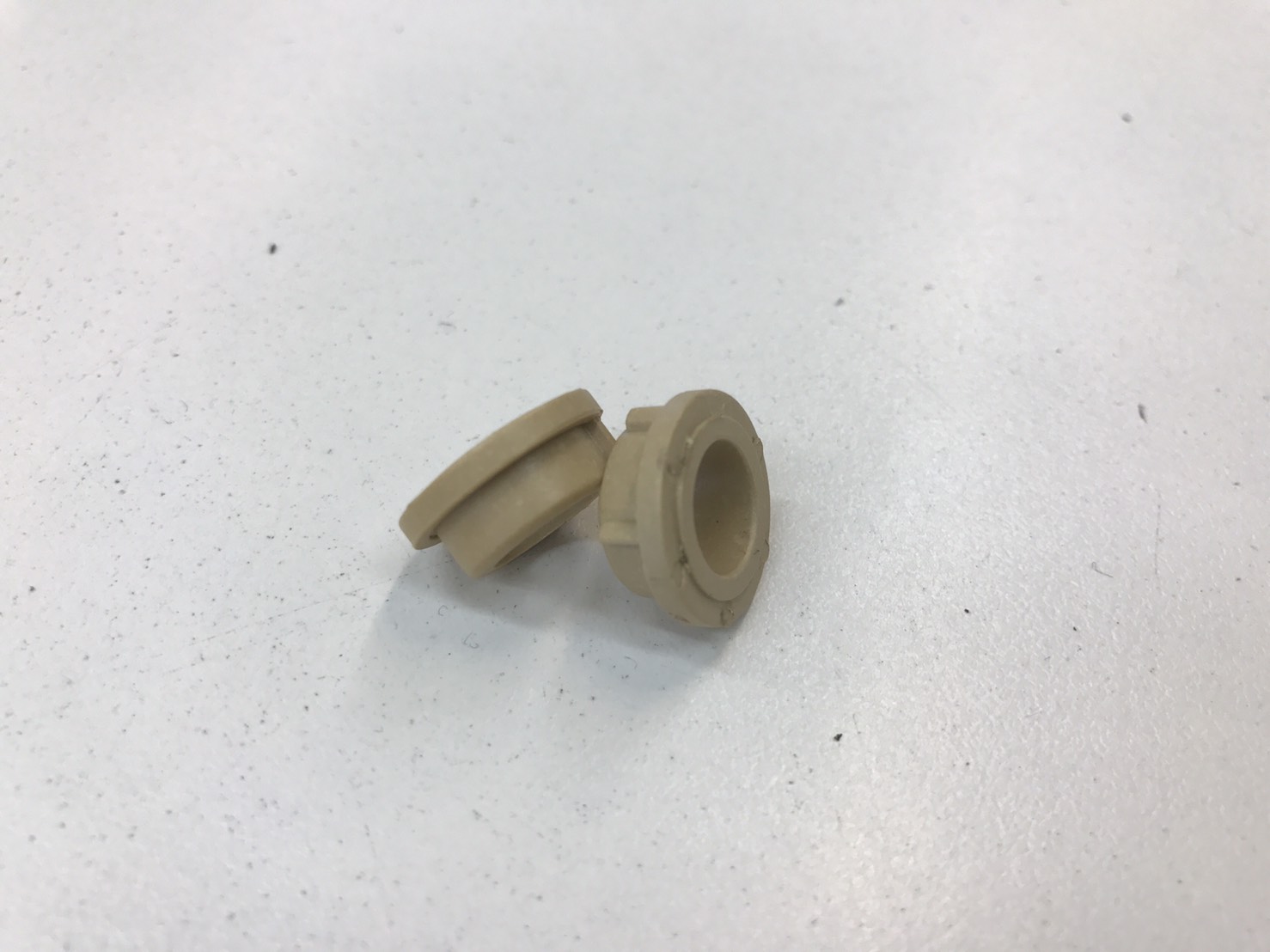 Bushing Left + Right (บ่ารองลูกยาง) HP 5000/5100/5200