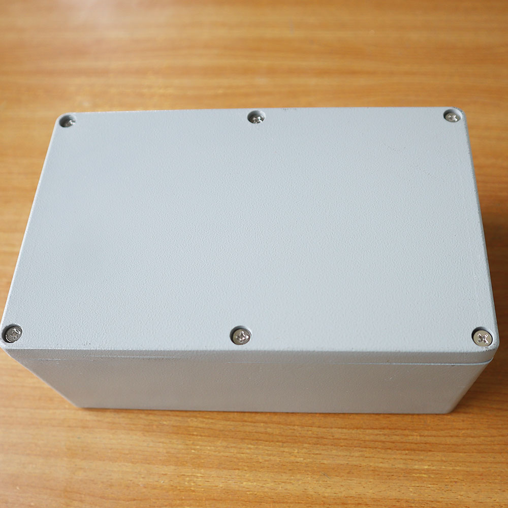 กล่องอลูมิเนียมกันน้ำ IP66 สีเทา ขนาด 188 X 120 X 78 มม.