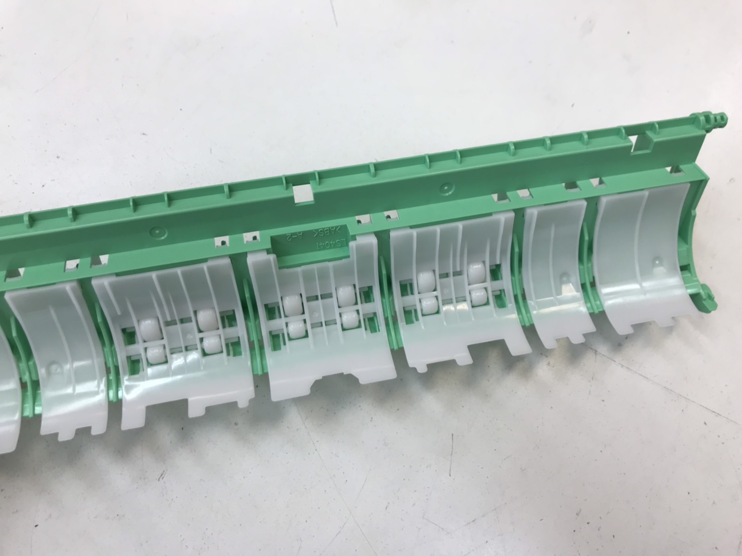 CHUTE COVER A3 BROTHER MFC-5890