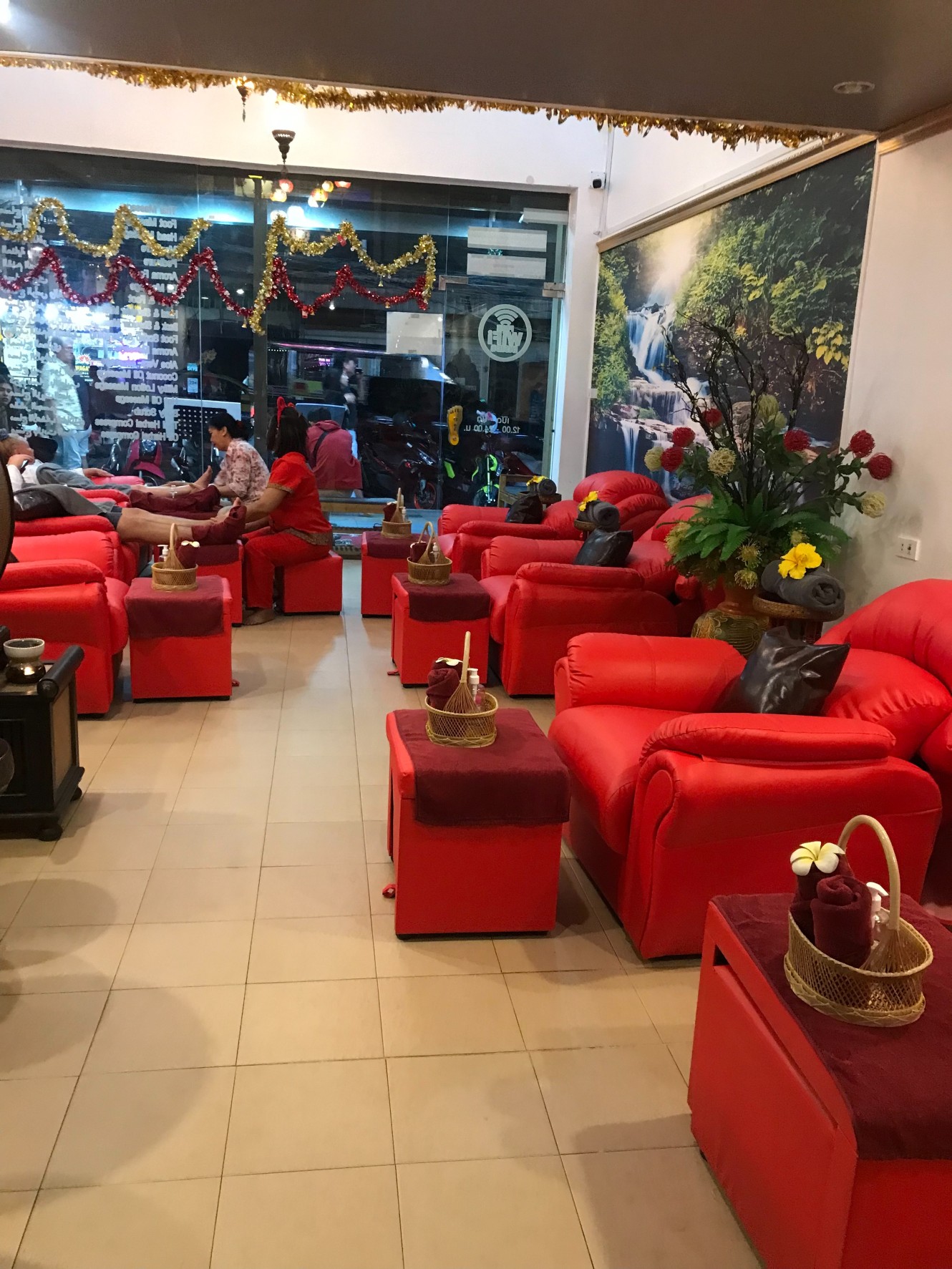 เก้าอี้นวดเท้ารุ่นแขนกาง ชุด 3 ชิ้น 💥PU -PQ065-21 สีแดง💥 ราคายังไม่รวมค่าส่ง เลือกสีอื่นได้ทางช่องแชทไลน์ค่ะ