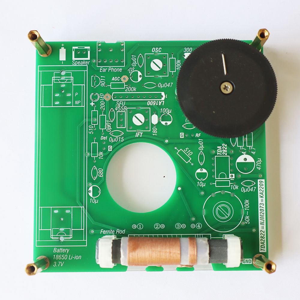 ชุดคิทเครื่องรับวิทยุ AM ใช้ IC เบอร์ LA1600 (ยังไม่บัดกรี)
