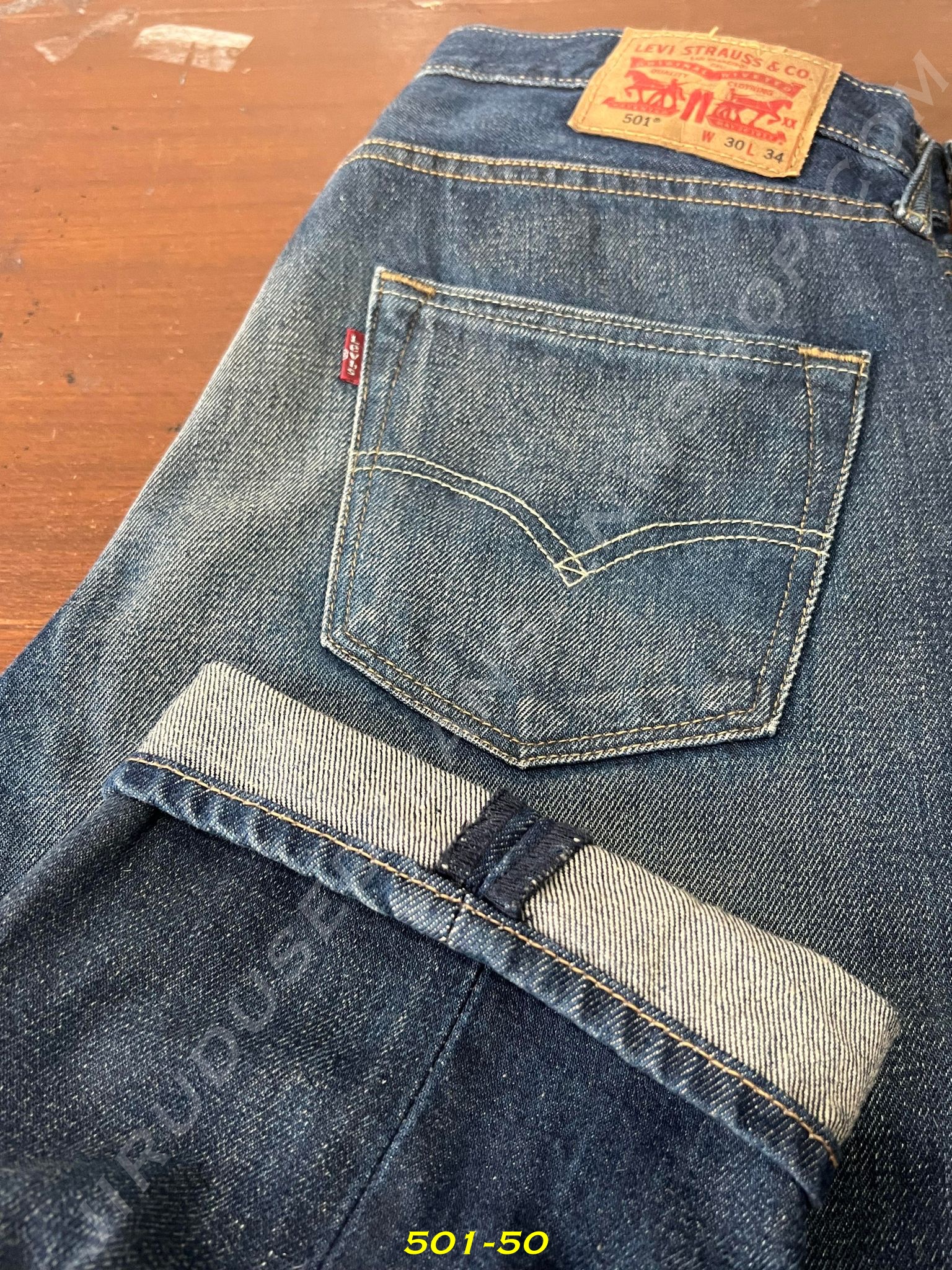50. เหมือนใหม่ - Levi’s 501 ผ้าฟอก Made in Mexico เอว 32 ยาว 35
