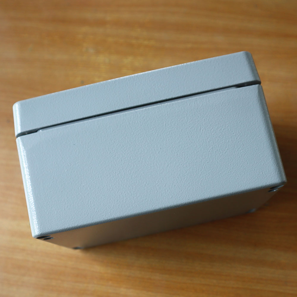 กล่องอลูมิเนียมกันน้ำ IP66 สีเทา ขนาด 150 X 100 X 80 มม.