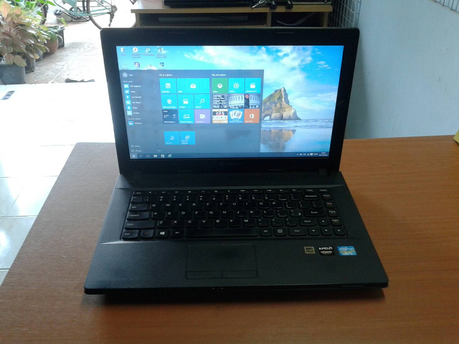 Lenovo G400 Intel® Core™ i5-3230M การ์ดจอ 2ตัว แยก 2GB เกมส์กราฟฟิกส์ ดูหนังฟังเพลงยูทูปHD
