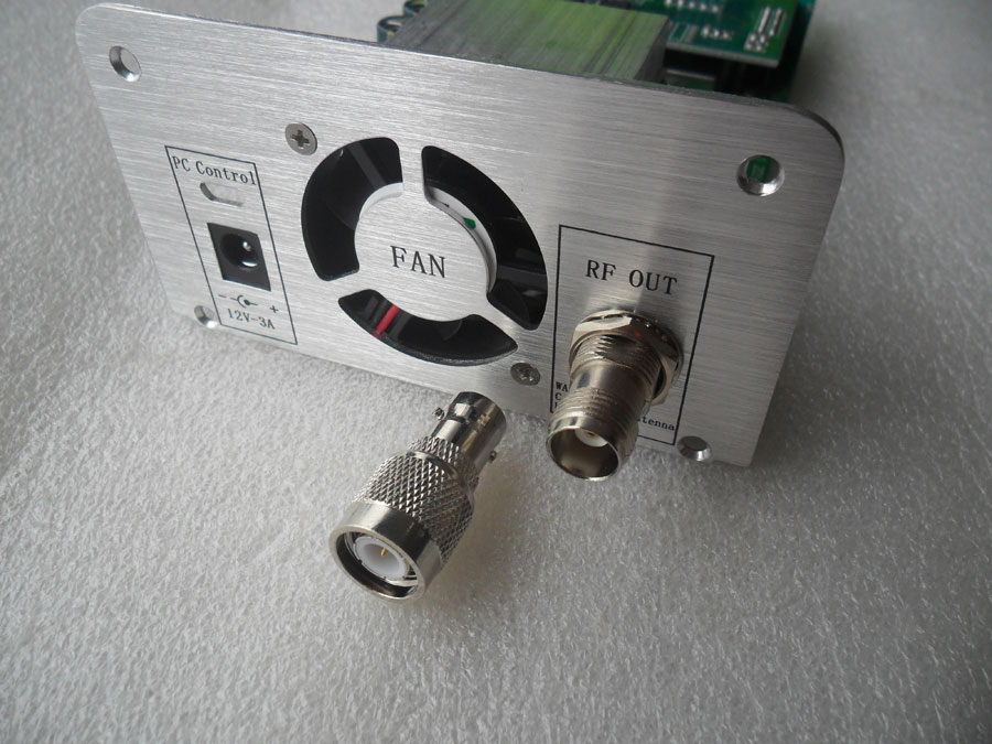 บอร์ดเครื่องส่งวิทยุ FM 76-108 MHz กำลังส่ง 6 วัตต์ (เฉพาะตัวเครื่อง ไม่มีกล่อง)