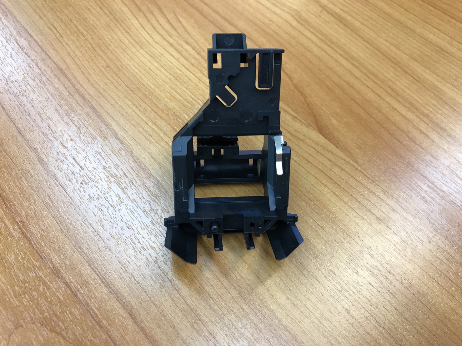 "ฐานรองหัวพิมพ์" CARRIAGE ASSY EPSON LQ-630